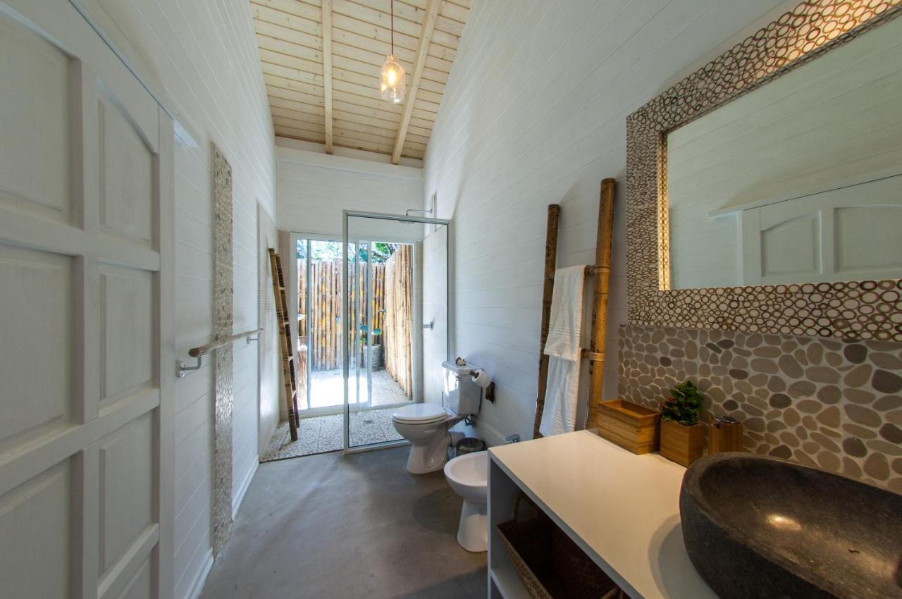 La Pointe Beach Huts 베생트 안 외부 사진