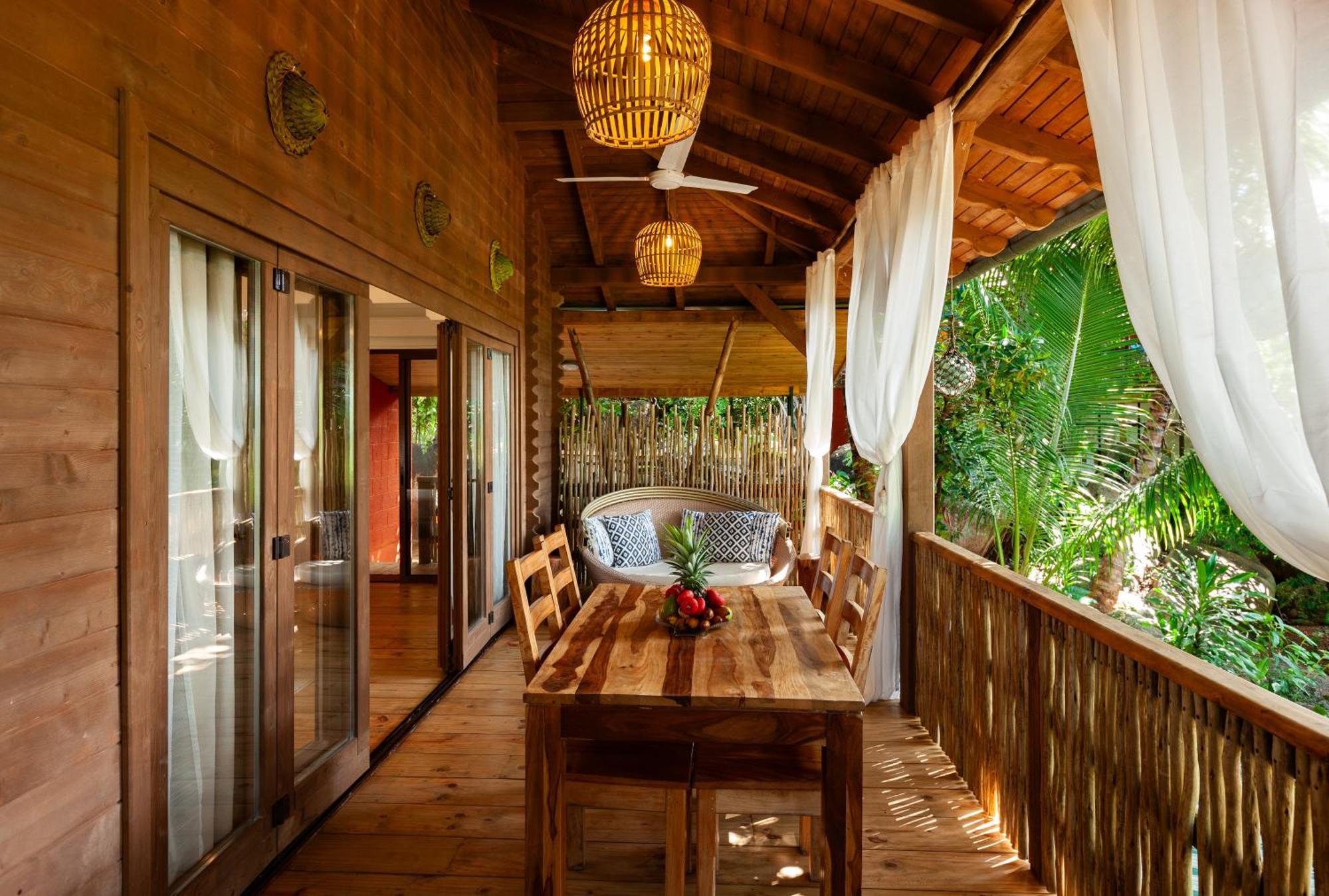 La Pointe Beach Huts 베생트 안 외부 사진
